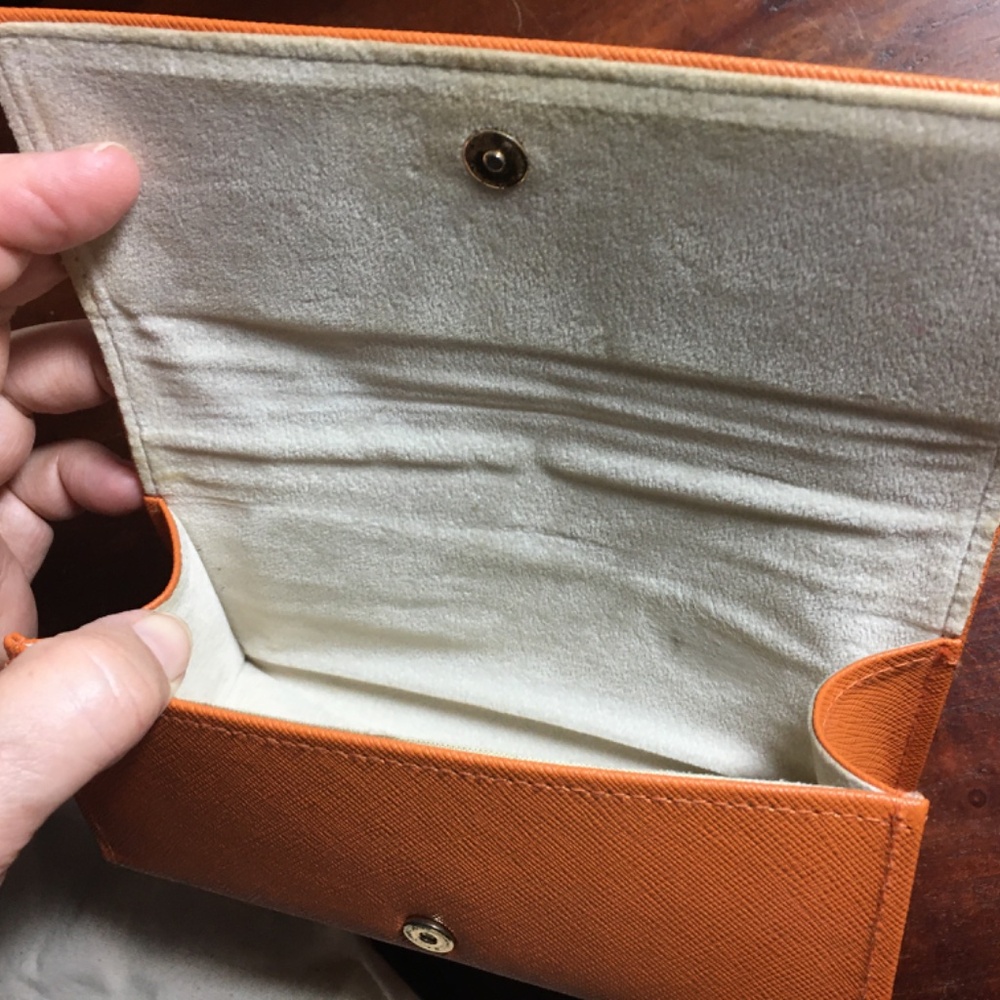 Tory Burch Sunglasses Case With Pull String Dust … - image 8